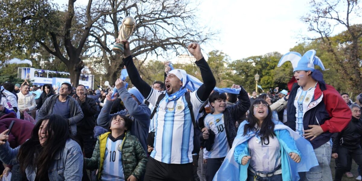 Más de 25 mil personas siguieron el triunfo de Argentina en los Fan Fest de la Ciudad