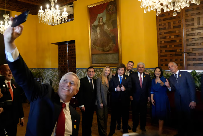 Milei busca reunir a líderes de derecha en la Argentina para crear un nuevo bloque regional